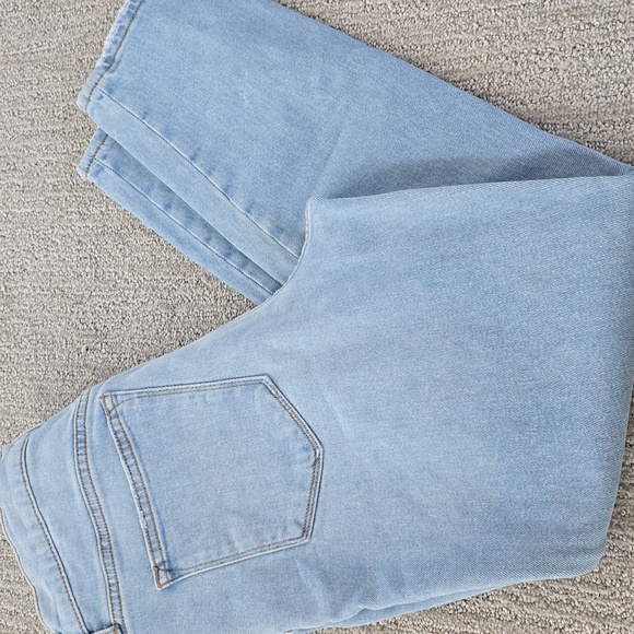 NWOT j. CREW MID RISE SKINNY JEANS - Picture 4 of 5